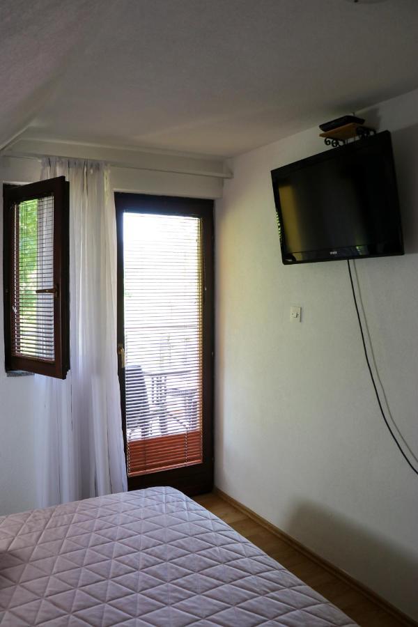Apartment Filomena Smoljanac Bagian luar foto
