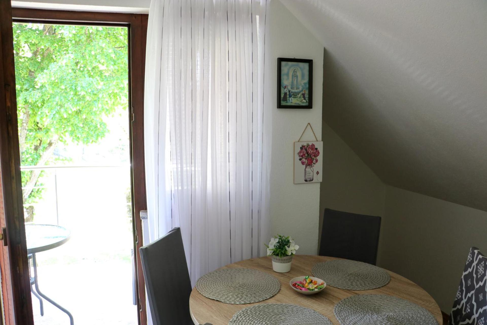 Apartment Filomena Smoljanac Bagian luar foto